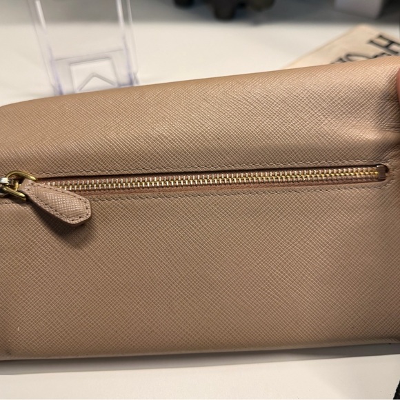 Prada Blush and Pink Saffiano Wallet - Picture 5 of 12